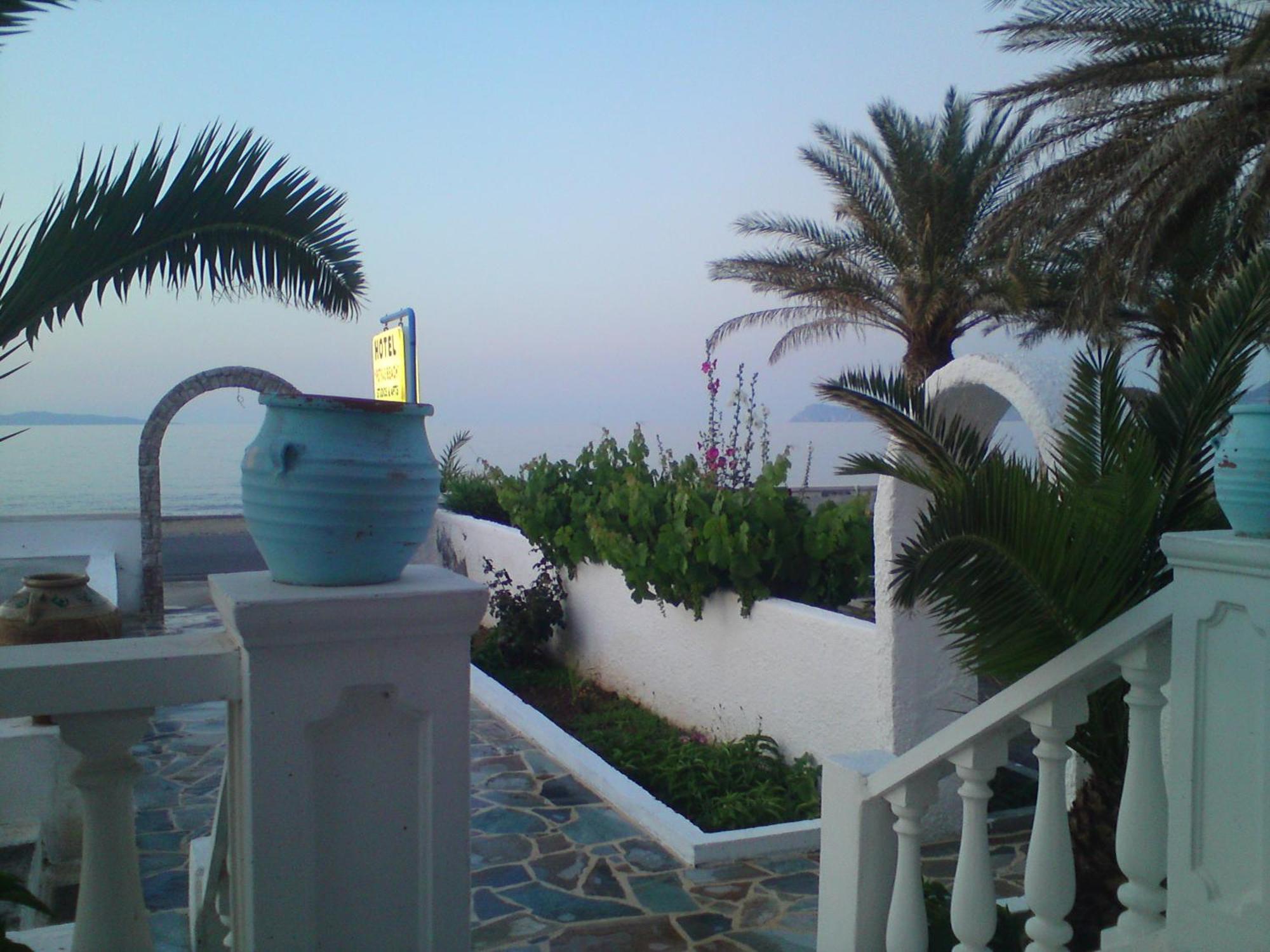 Hotel Petras Beach Sitía Exterior foto